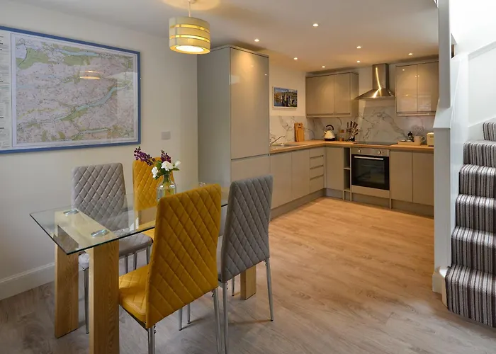 Harris Cottage - Uk40056